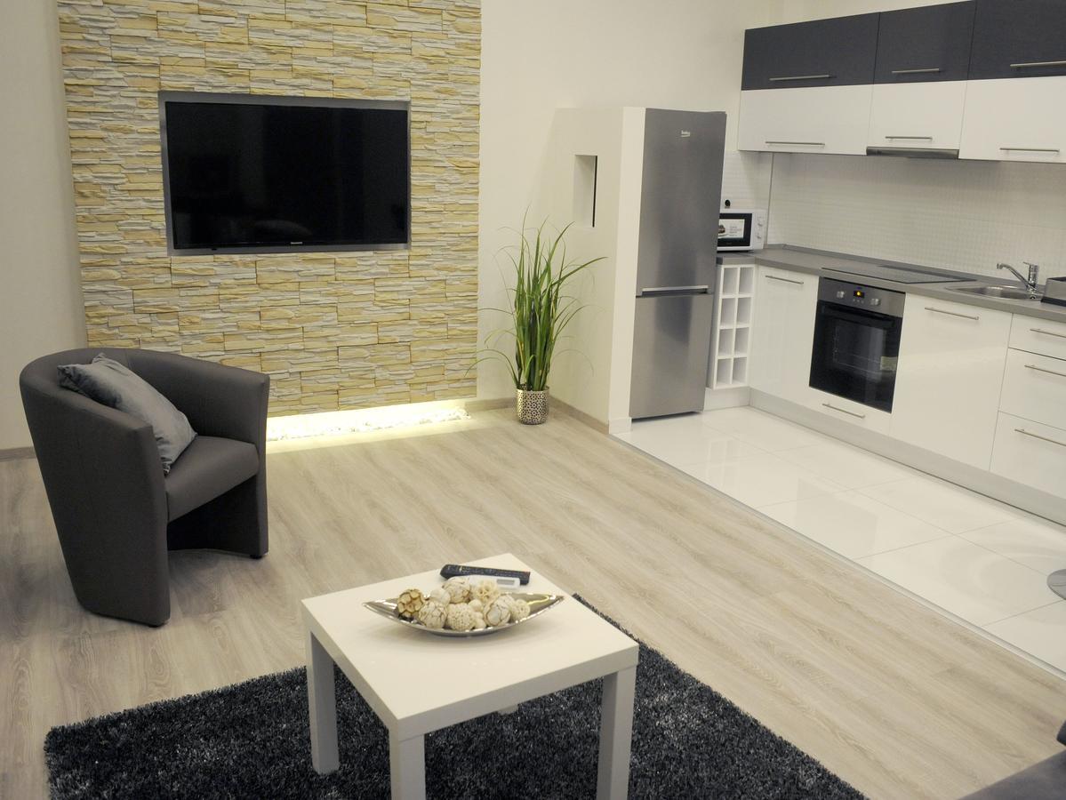 Opera Superior Liszt Ferenc Ter Apartment Будапеща Екстериор снимка